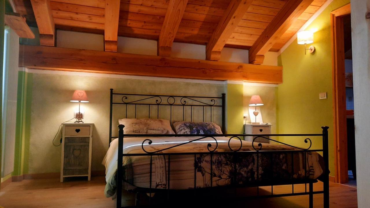 Couette-café La Del Mulino Pollein